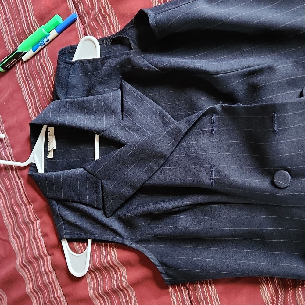 Suit vest